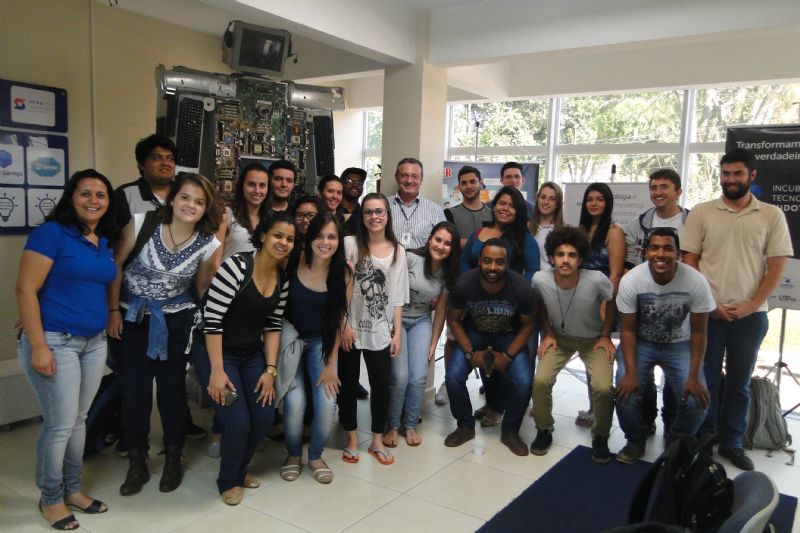Alunos da UTFPR