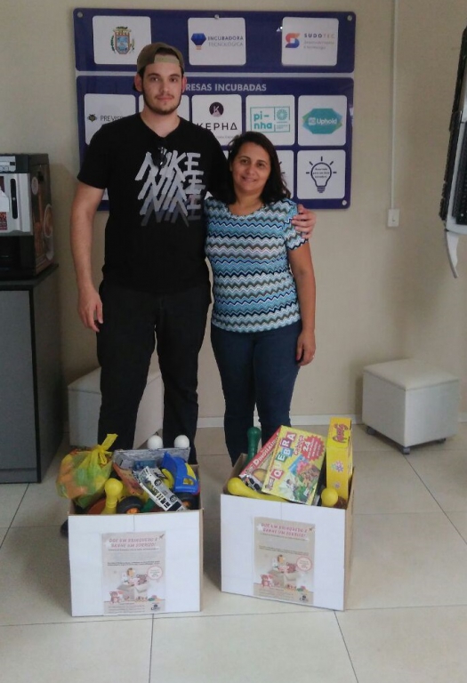 Campanha "Doe um brinquedo e ganhe um sorriso"! 