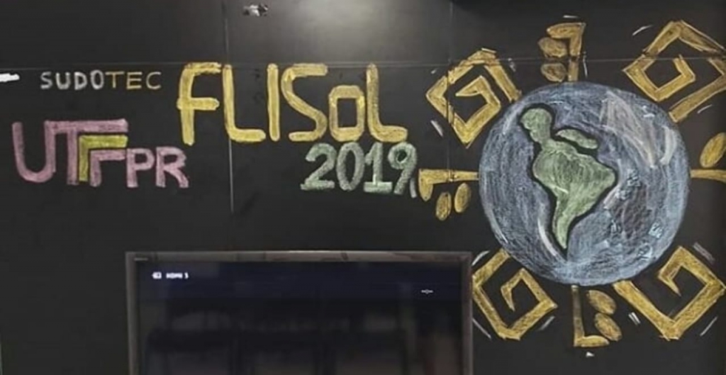 Realização do Flisol e da Maratona de Programação 