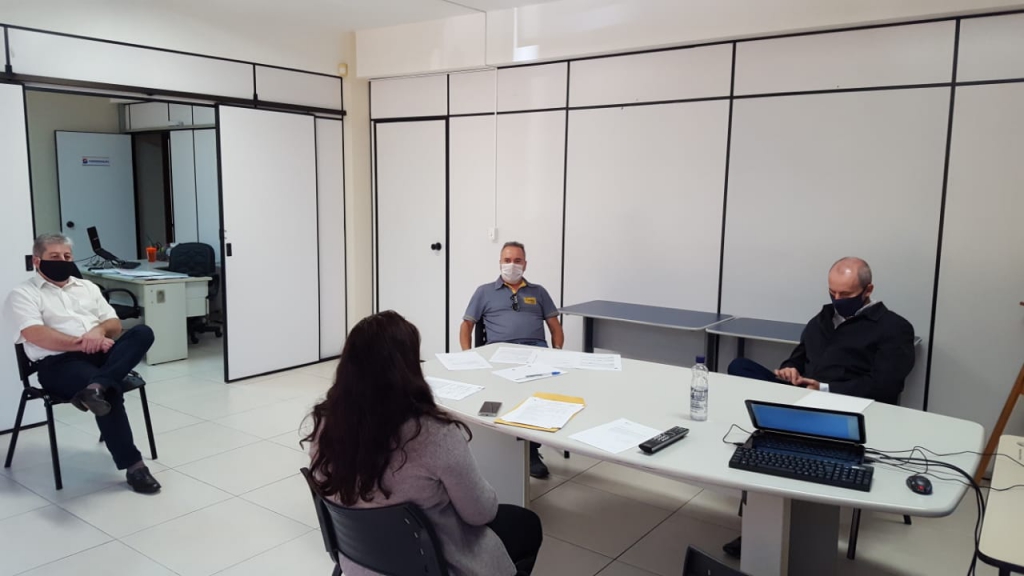 SUDOTEC TEM BANCA APRESENTAÇÃO DE EMPRESA GRADUADA 