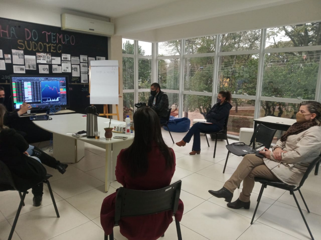 SUDOTEC PROMOVE BATE-PAPO COM ACESSOR DE INVESTIMENTOS