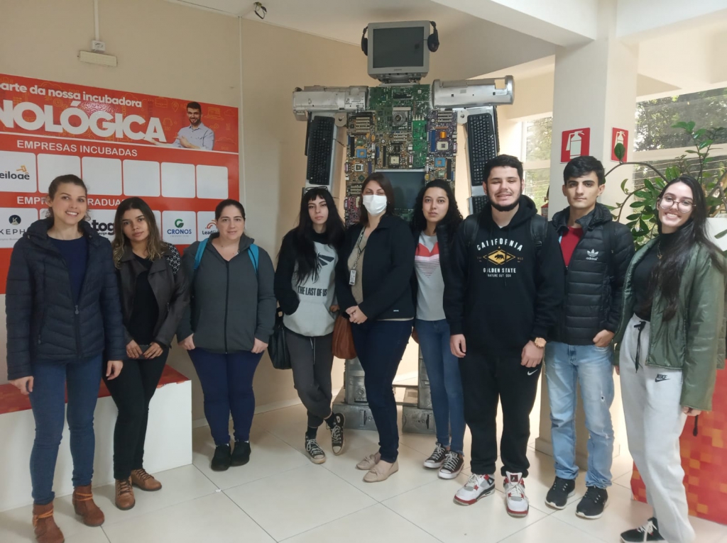 SUDOTEC RECEPCIONA ALUNOS DO 3º PERIODO DO CURSO DE BIOPROCESSOS DA UTFPR-DV