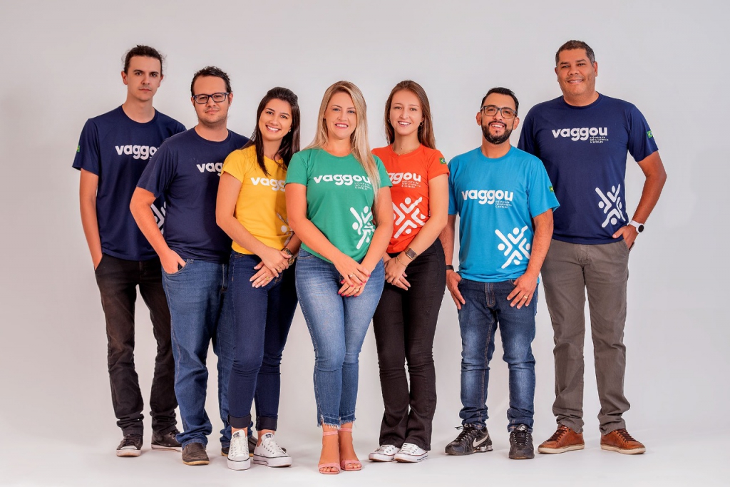 STARTUP DUOVIZINHESE QUE DIGITALIZA 100% DA JORNADA DE TALENTOS NAS EMPRESAS INICIA COMERCIALIZAÇÃO DE SOFTWARE NO CHILE E PERU