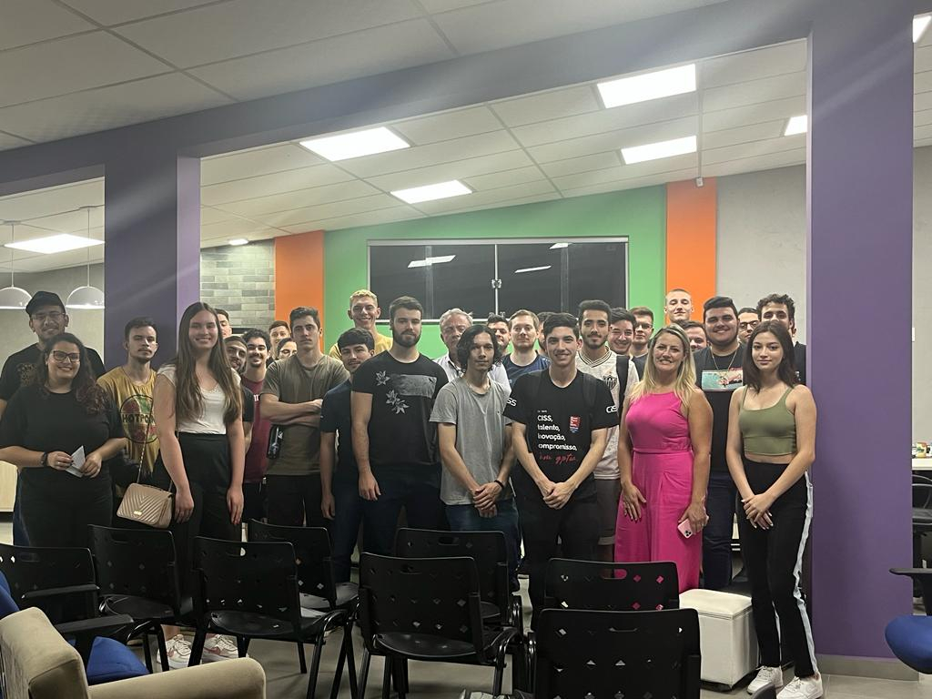 SUDOTEC RECEPCIONA ALUNOS DA UTFPR-DV EM NOVO ENDEREÇO