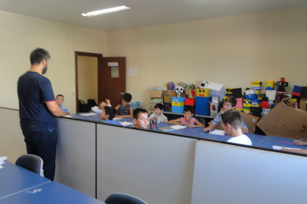 Aulas de Criação e Prototipagem iniciaram nesta terça-feira