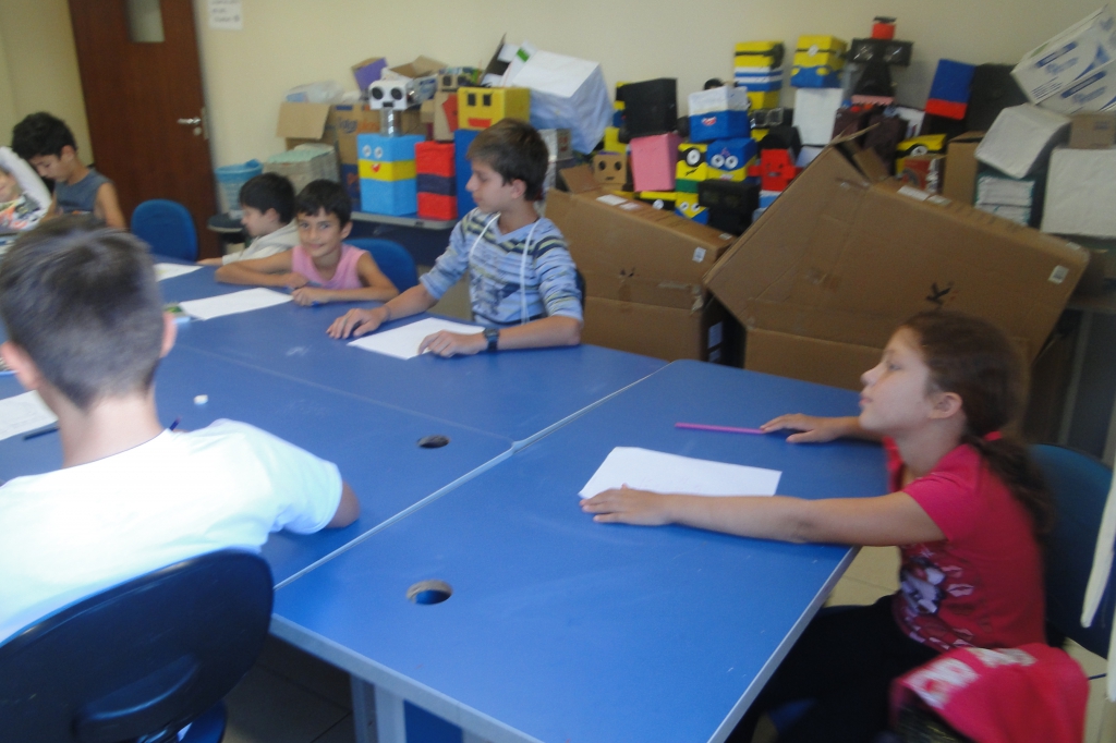 Aulas de Criação e Prototipagem iniciaram nesta terça-feira