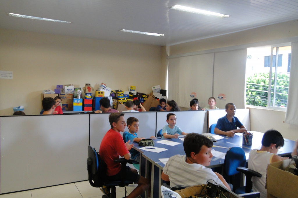 Aulas de Criação e Prototipagem iniciaram nesta terça-feira