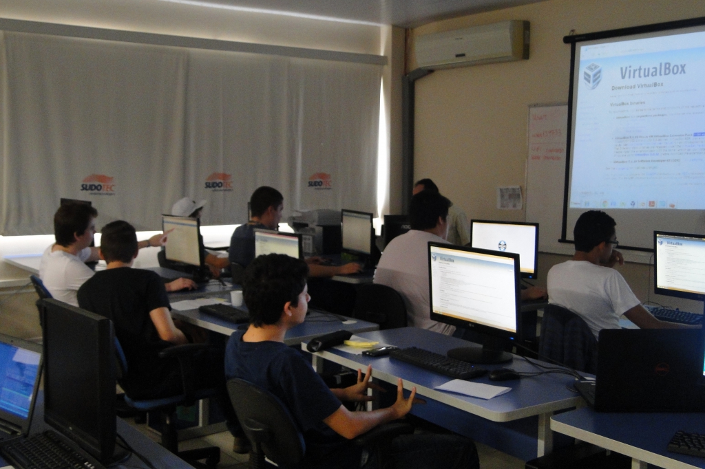 Aconteceu nesse sábado 8 de abril o FLISOL 2017