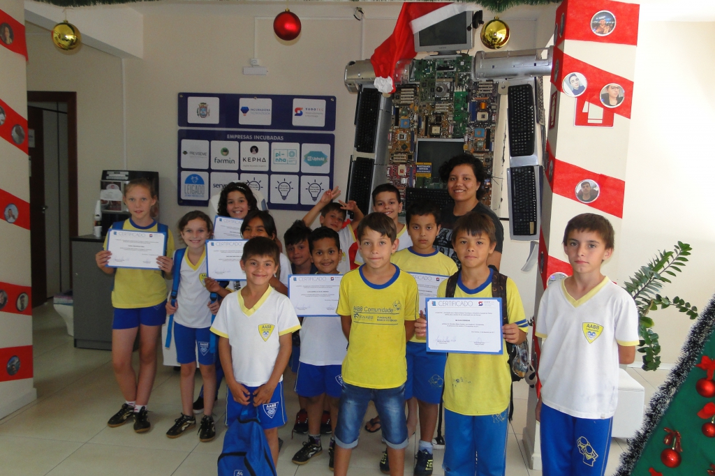 Encerramento dos Cursos e Informática Básica e Avançada