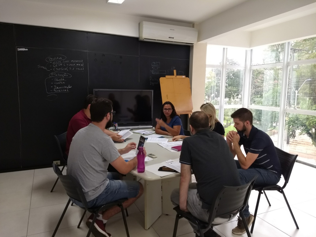 Sudotec e empresas incubadas, firmam parceria de estágio com a UTFPR de Dois Vizinhos.