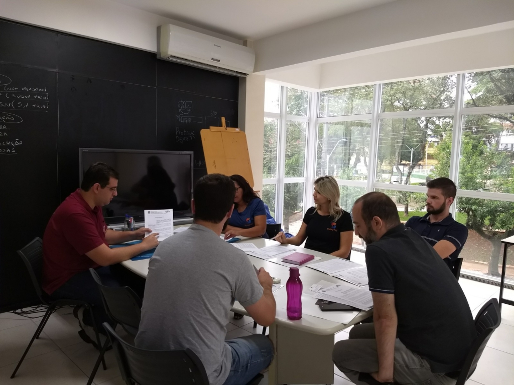 Sudotec e empresas incubadas, firmam parceria de estágio com a UTFPR de Dois Vizinhos.