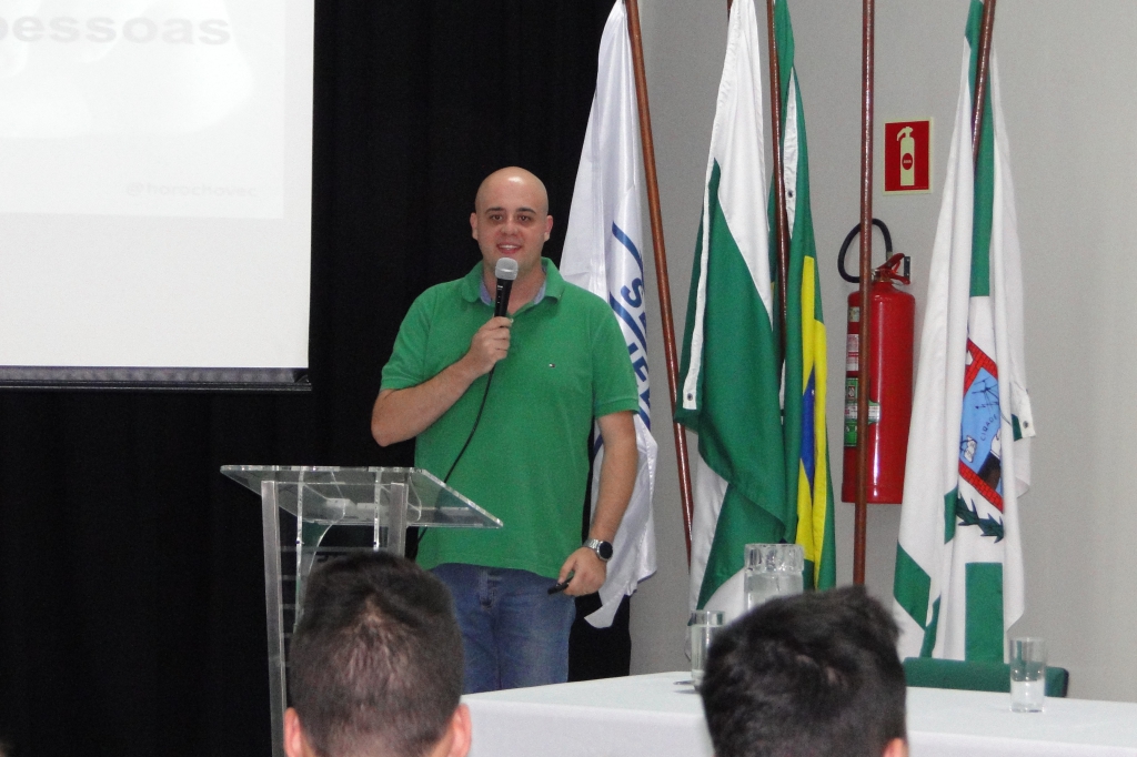 Aula Magna Aprender e Crescer.