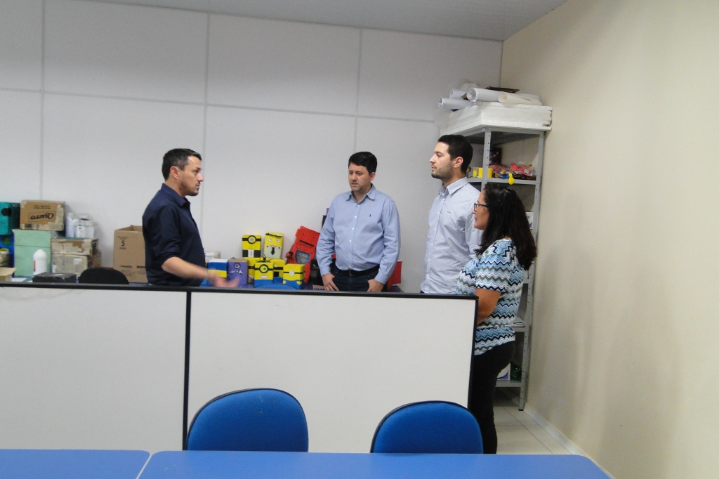 Deputado Paulo Litro visita Sudotec