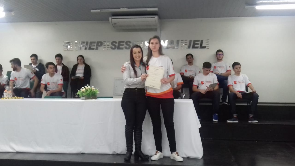 FORMANDOS DA 14ª EDIÇÃO DO PROJETO APRENDER E CRESCER