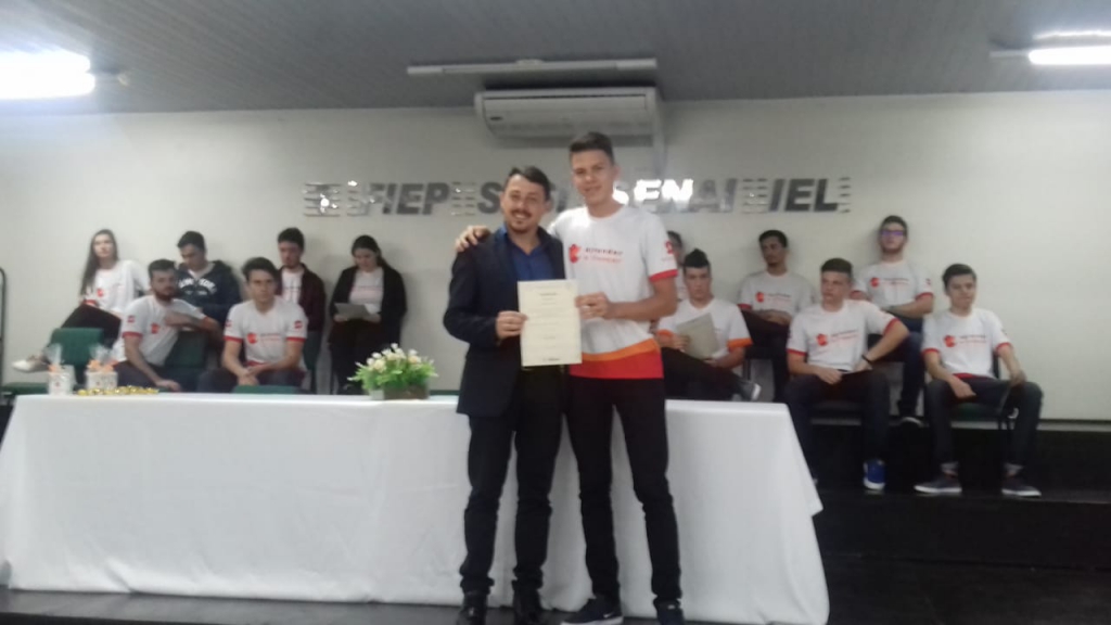 FORMANDOS DA 14ª EDIÇÃO DO PROJETO APRENDER E CRESCER