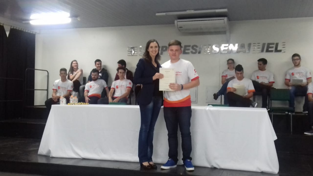 FORMANDOS DA 14ª EDIÇÃO DO PROJETO APRENDER E CRESCER