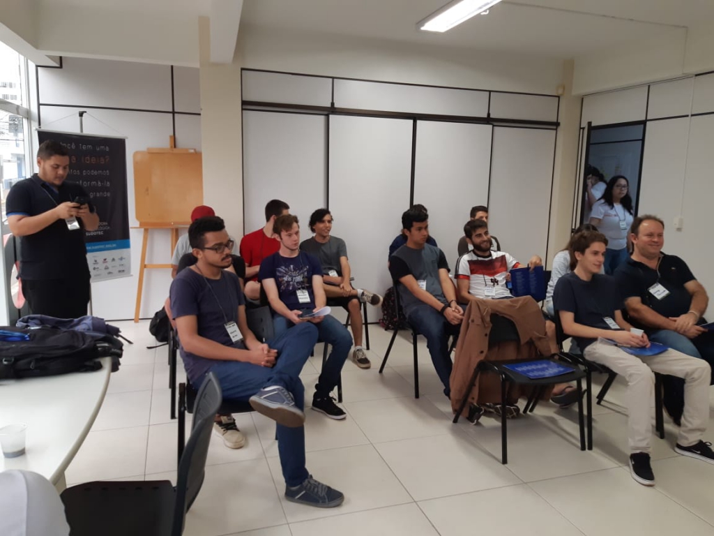 Realização do Flisol e da Maratona de Programação 