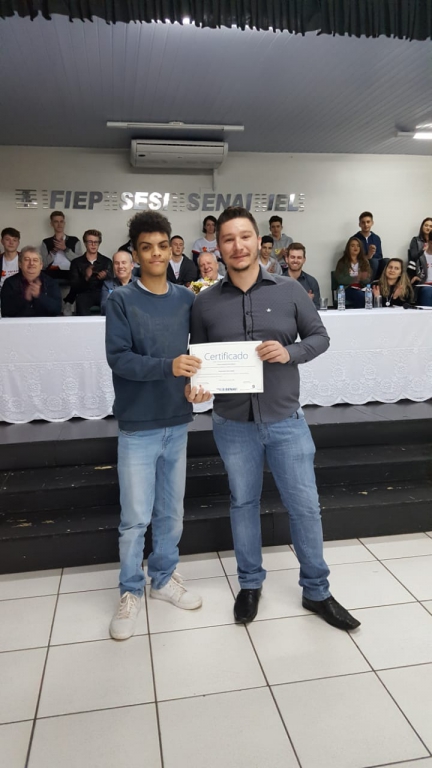 FORMANDO DA 15ª EDIÇÃO DO PROJETO APRENDER E CRESCER