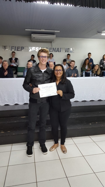 FORMANDO DA 15ª EDIÇÃO DO PROJETO APRENDER E CRESCER