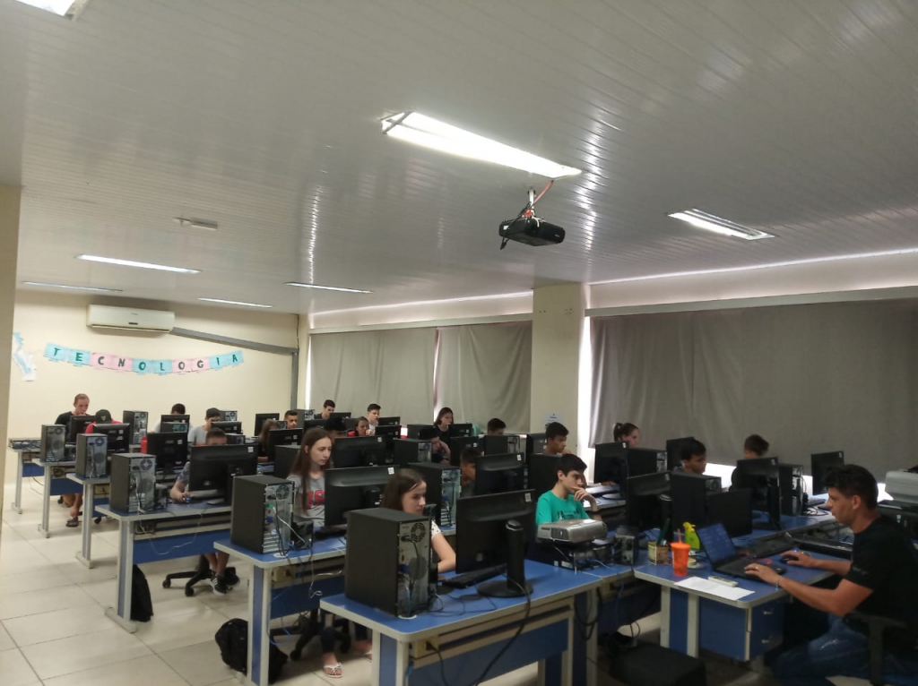 INICIA 3 ETAPA SELETIVA DO PROJETO APRENDER & CRESCER