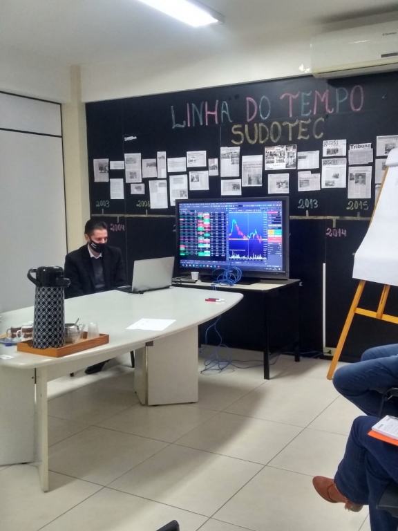 SUDOTEC PROMOVE BATE-PAPO COM ACESSOR DE INVESTIMENTOS