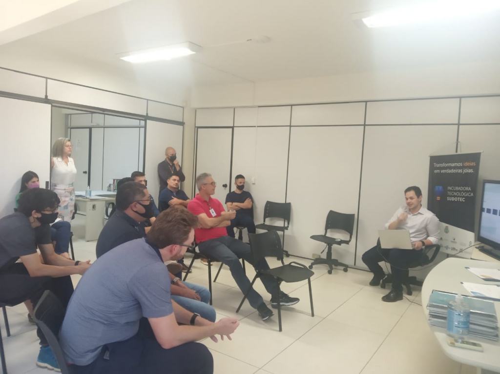 SUDOTEC  REALIZA CAFÉ TECNOLÓGICO