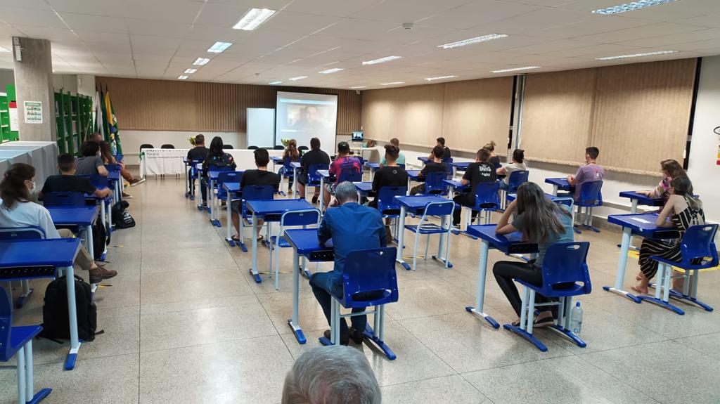 AULA INAUGURAL 1ª EDIÇÃO PROJETO APRENDER E CRESCER EM QUEDAS DO IGUAÇU 