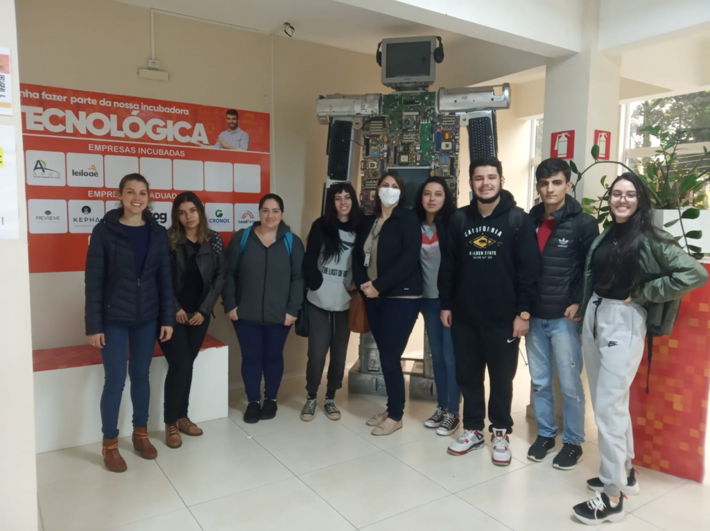 SUDOTEC RECEPCIONA ALUNOS DO 3º PERIODO DO CURSO DE BIOPROCESSOS DA UTFPR-DV