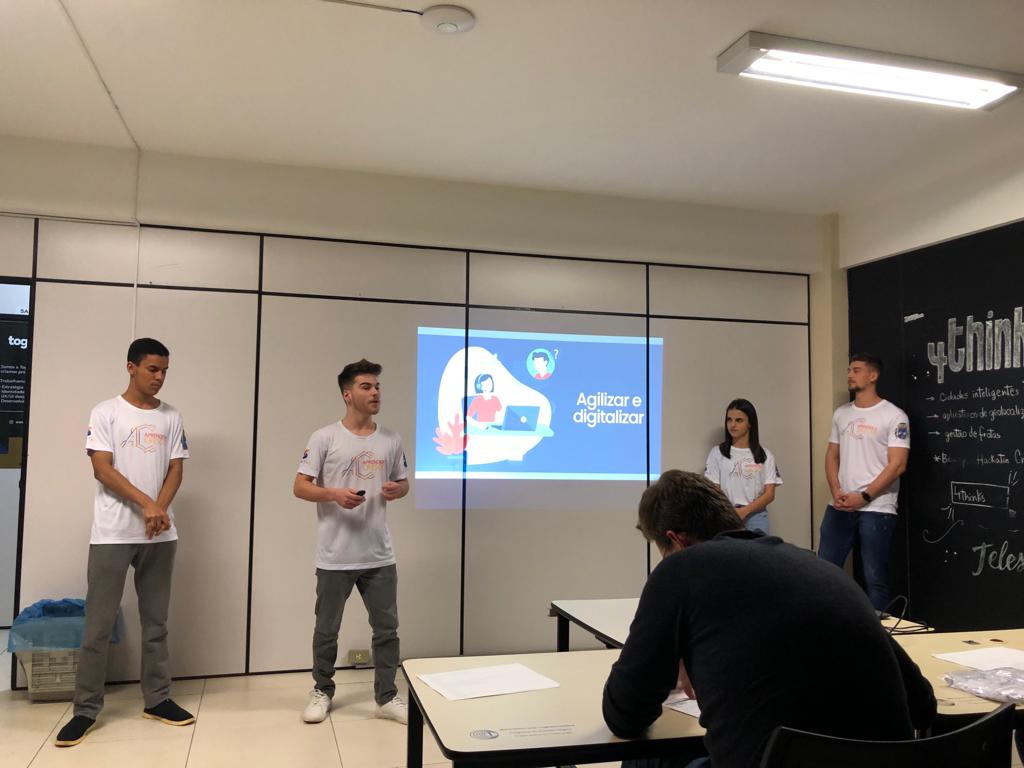 ALUNOS DO PROJETO APRENDER E CRESCER 2022 APRESENTAM TRABALHOS DE CONCLUSÃO DE CURSO