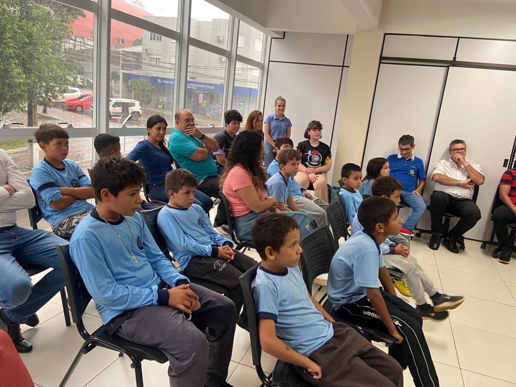 Assinatura contrato parceria Rotary Clube de Dois Vizinhos e Sudotec