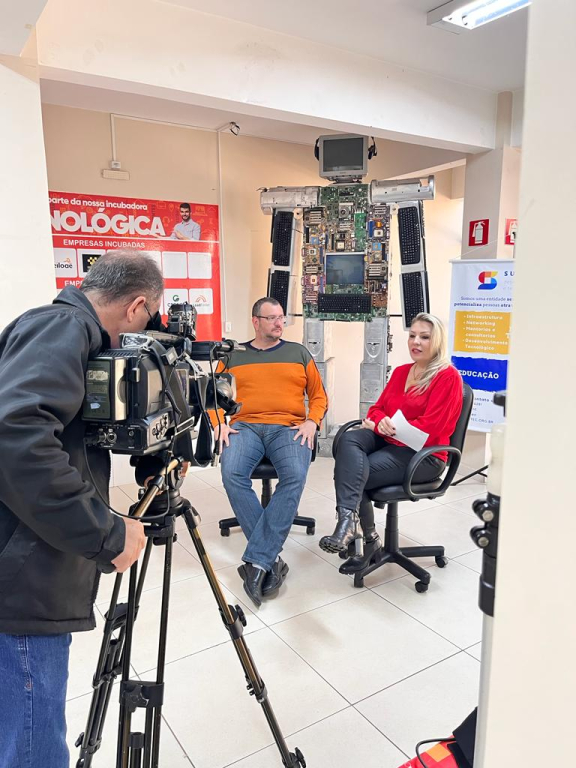 SUDOTEC REALIZA ENTREVISTA PARA PROGRAMA DA TV SUDOESTE
