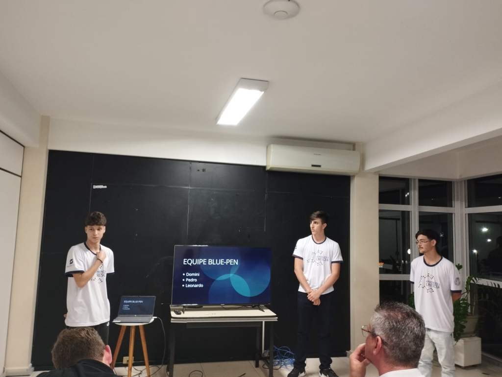 SUDOTEC REALIZA BANCA DE AVALIAÇÃO DE PROJETO DA TURMA DO APRENDER E CRESCER.