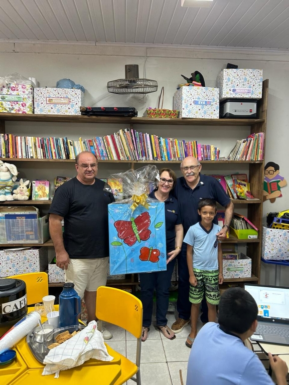 SUDOTEC APRESENTA PROJETO DE ROBÓTICA EM PARCERIA COM ROTARY NA CASA DA PAZ