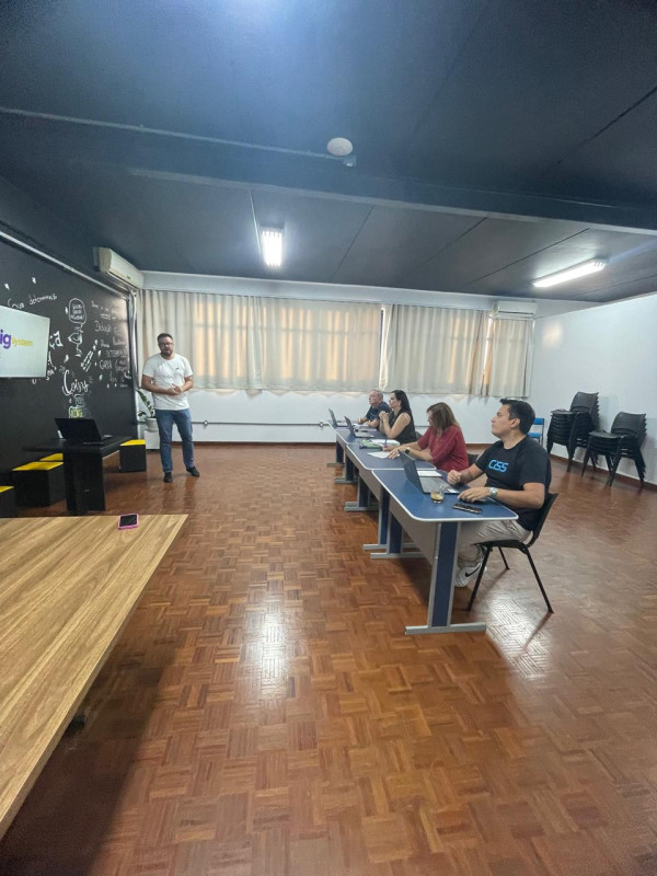 Nova empresa Incubada na Sudotec - FligSysten