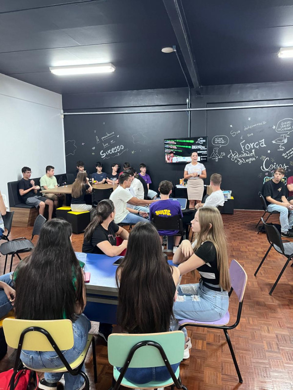 Inovação e Empreendedorismo em Foco!- Ideathon Aprender e Crescer 2025!