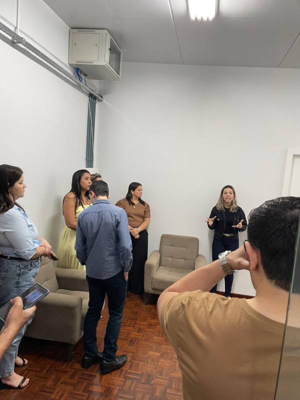 Recebemos na Sudotec o Secretário de Tecnologia de Guaíra, Sr. Guilherme, acompanhado da Presidente da ACIAG